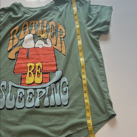 Green Graphic T-Shirt with Cartoon Print - Picture 5 of 6